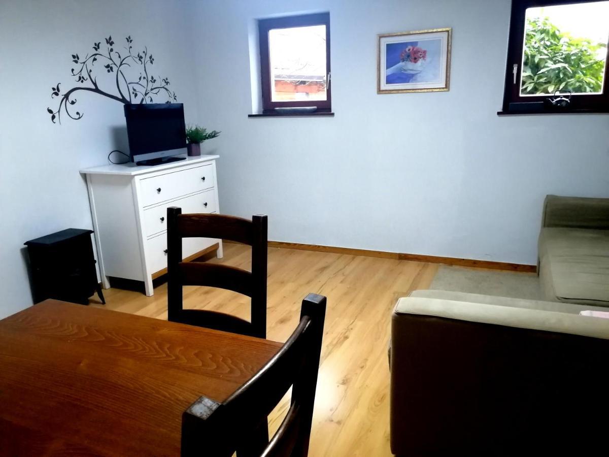 Apartmaji Renc Rence Luaran gambar
